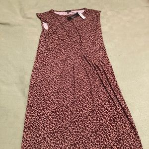 Sleeveless animal print dress